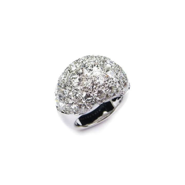 Mid-20th century diamond cluster bombe ring